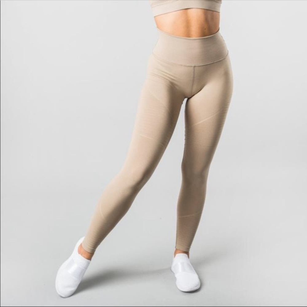 Alphalete R6 Revivals